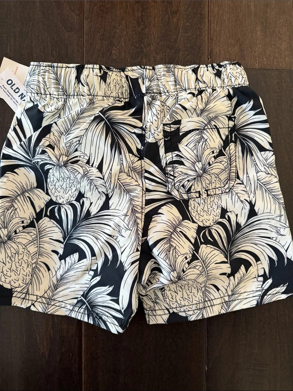 NWT Old Navy Black & White Tropical Swim Short Trunks